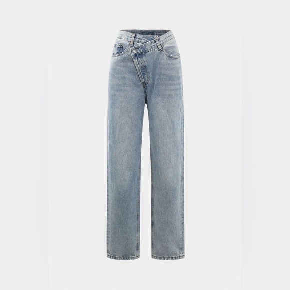 Mica’s Asymmetric Waist Straight Leg Jeans Sz L Barrel Jeans Wide Leg - Picture 1 of 6